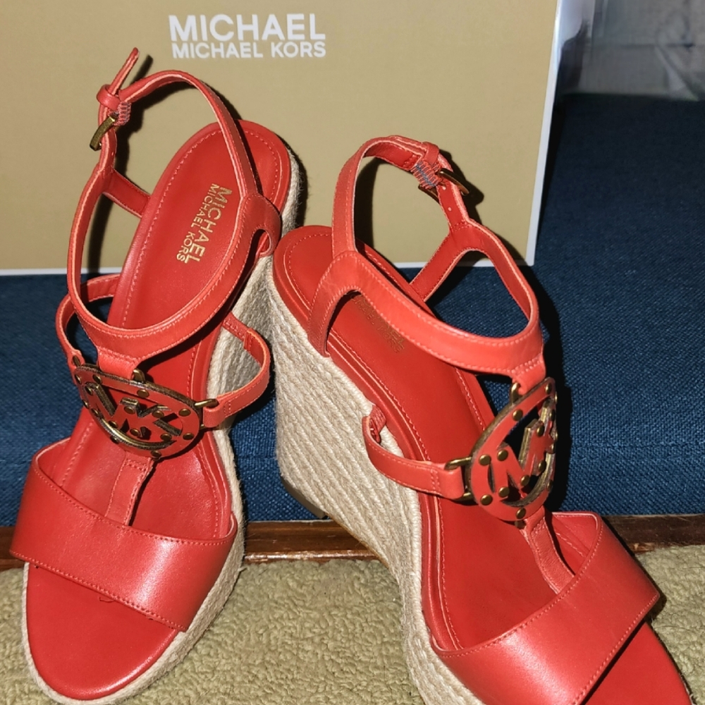 Michael Kors The Kerry Leather Dark Persimmon colored wedge Sandal